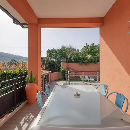 Casa Azevedo *